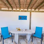 Luxury Wave Maisonette