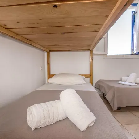 Luxury Wave Maisonette * Υστέρνια