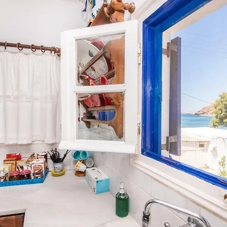 Luxury Wave Maisonette Vakantiehuis Istérnia